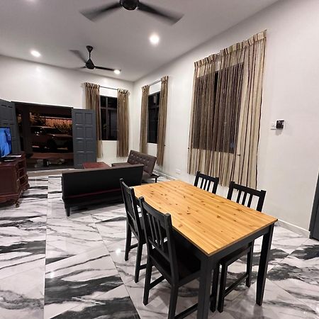 Bangi Utara Villa Каджанг Экстерьер фото