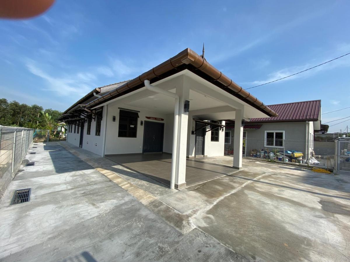 Bangi Utara Villa Каджанг Экстерьер фото