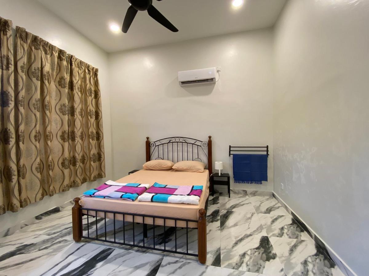 Bangi Utara Villa Каджанг Экстерьер фото